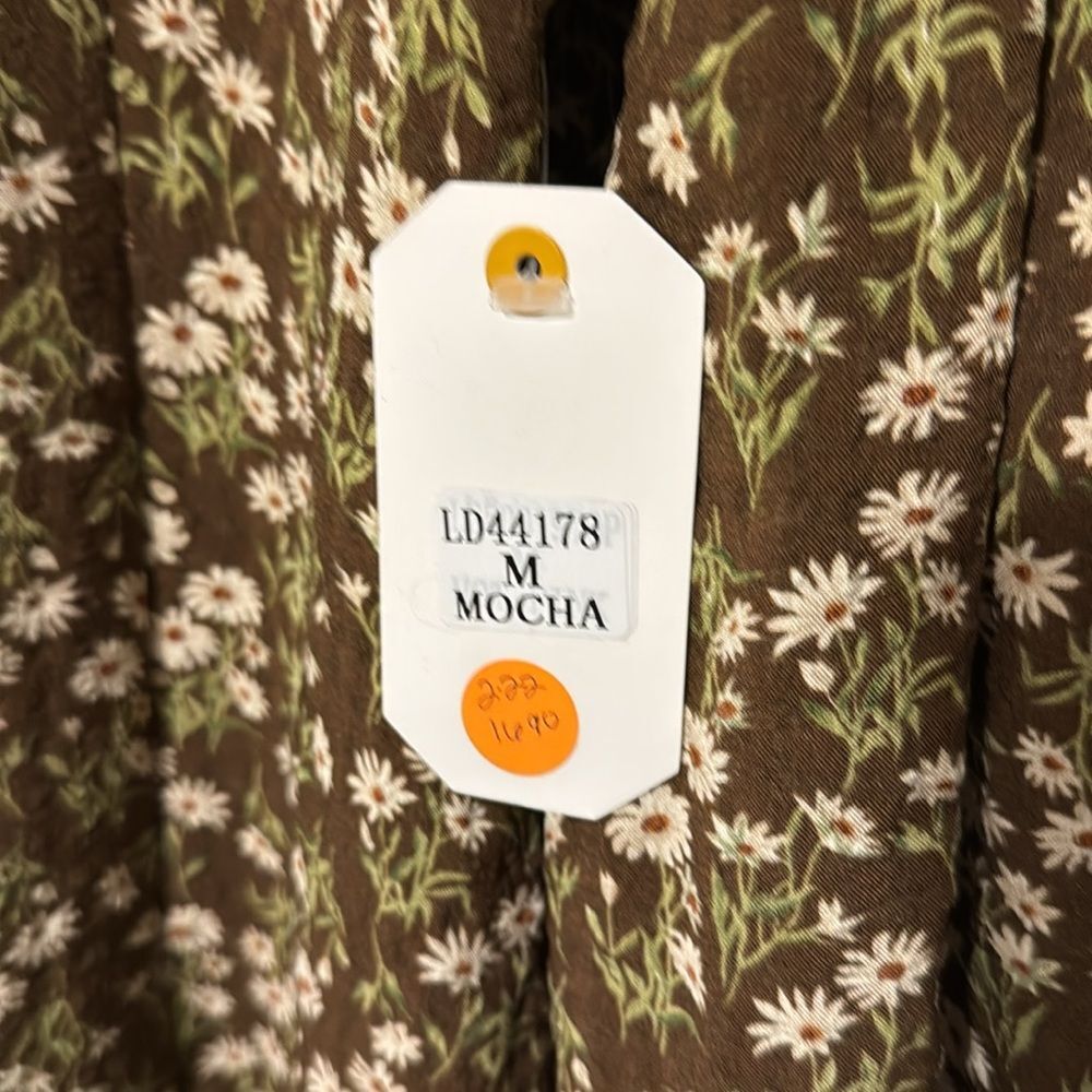 NWT Love Riche Long Sleeve V Neck Floral Dress Ruffle Neutral Women's Medium - Picture 5 of 12